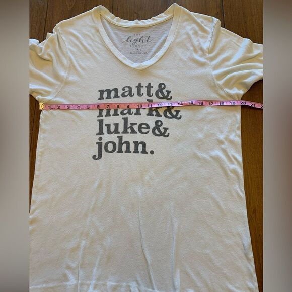 The Light Blonde Christian Tee L - Picture 3 of 6